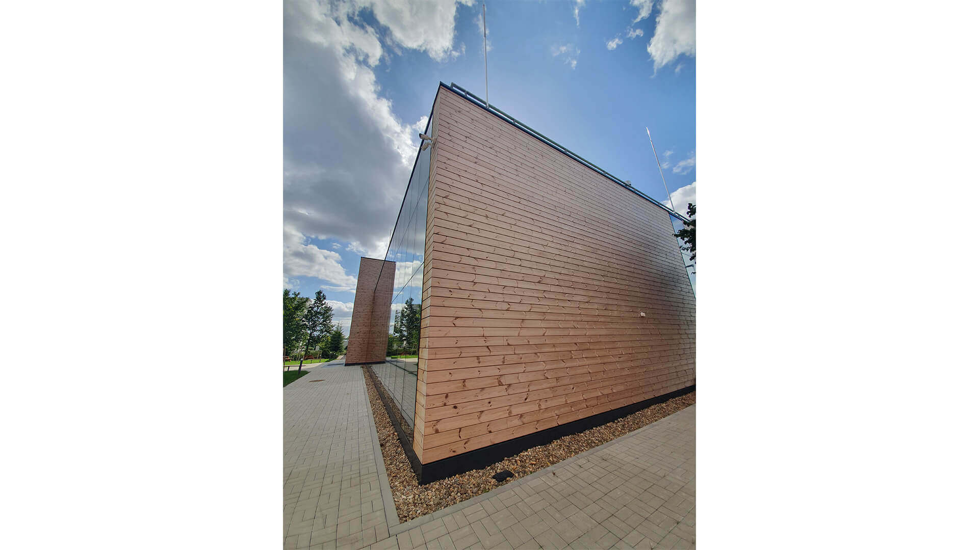 Lunawood thermowood facade is sustainable