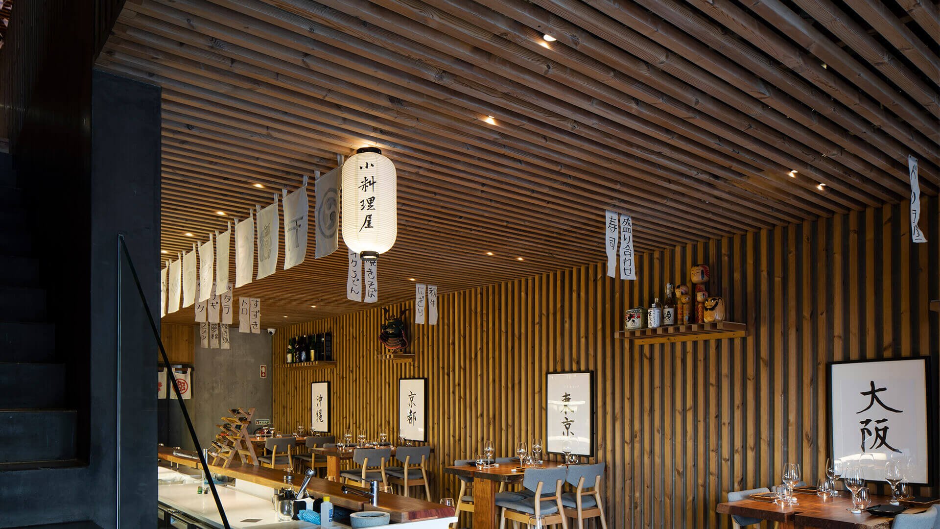 Restaurant-Ikeda_Portugal_with Lunawood_Thermowood