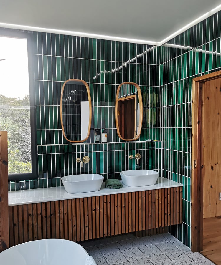 bathroom with Lunawood Thermowood