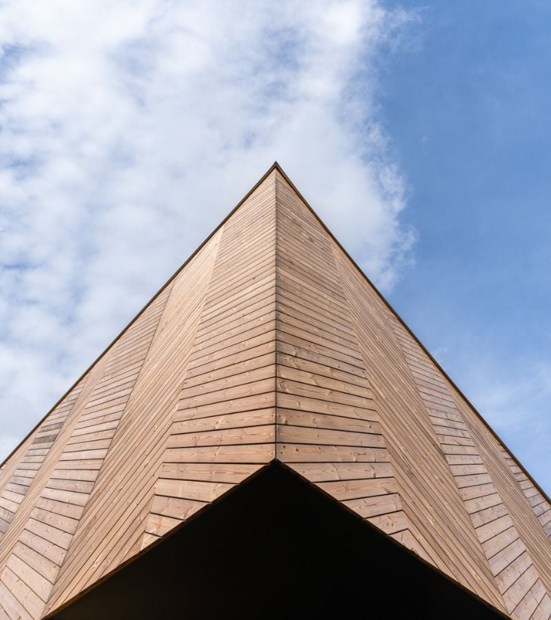 Charity Slavicin House in CZ with Lunawood Thermowood Cladding